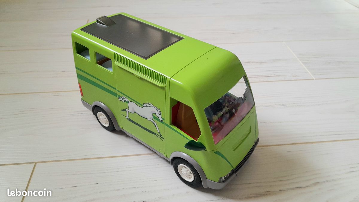 Playmobil 6928 van, cheval et cavalier (image 1)