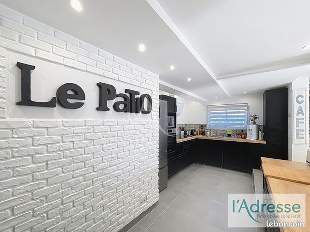 https://img.leboncoin.fr/api/v1/lbcpb1/images/f7/40/c6/f740c6678dc6bc412de2ddec030039c8c8849bfa.jpg?rule=ad-image