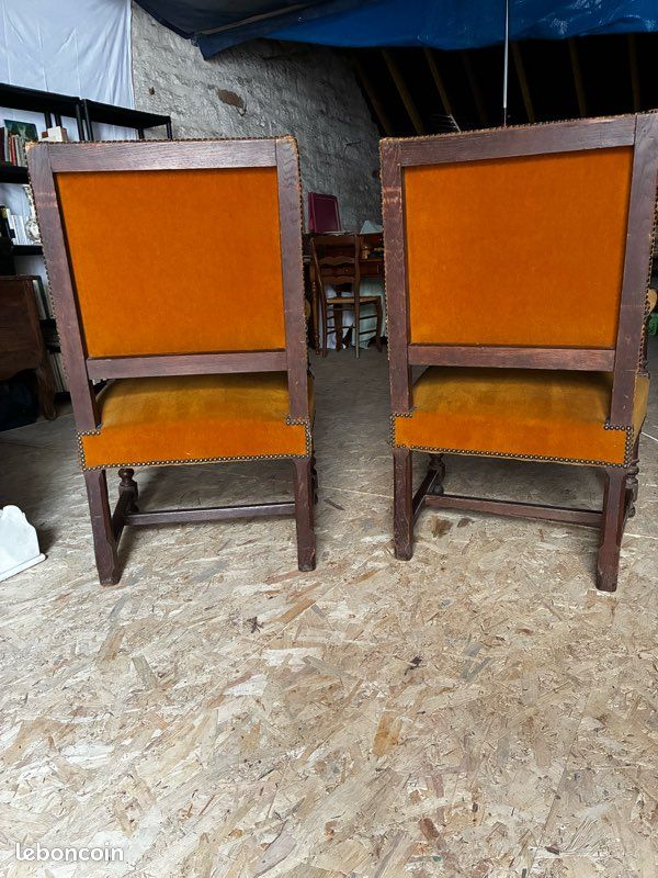 Fauteuils style Louis XIII (image 2)