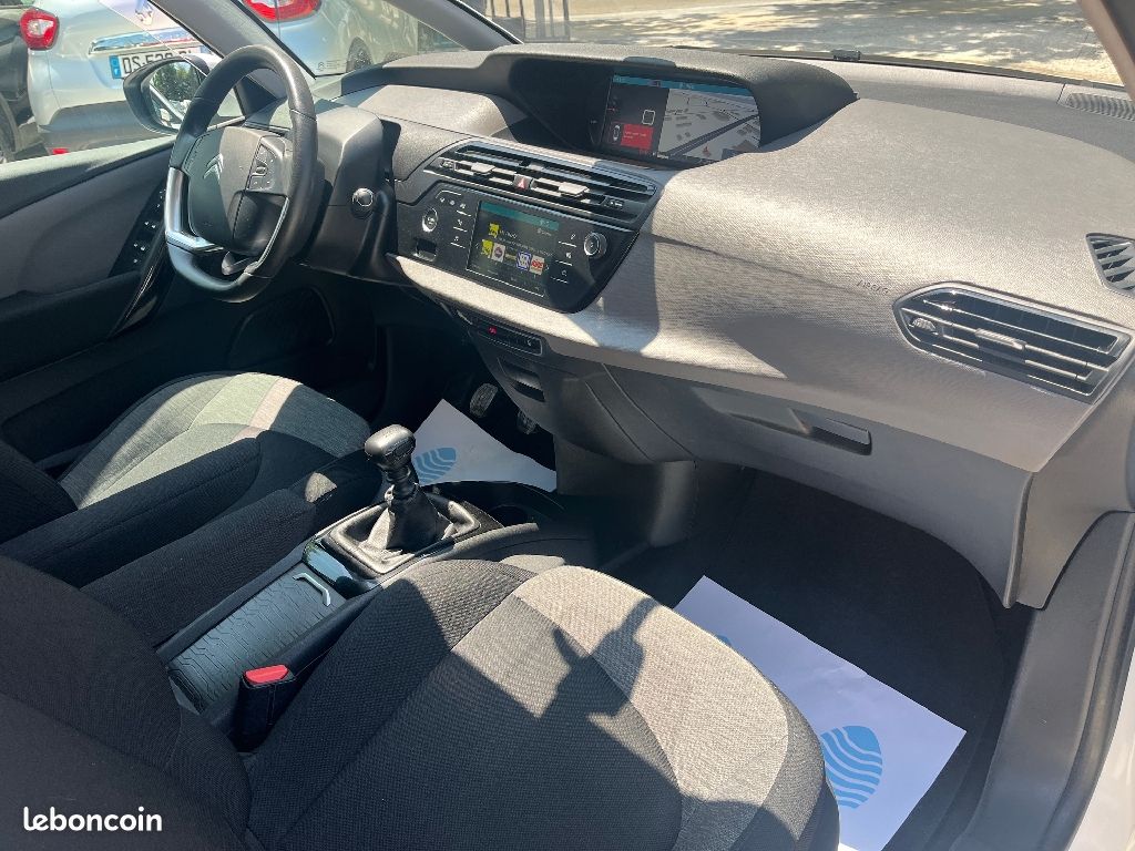 Citroën c4 spacetourer 130CH Feel (image 9)