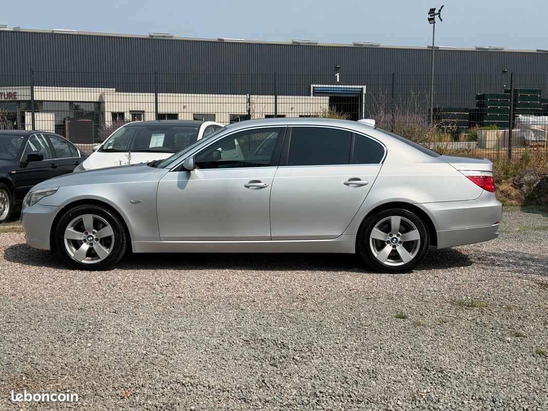 BMW 525i E60 187205 km FEUX XENON, SIEGES CUIR, REGULATEUR (image 2)