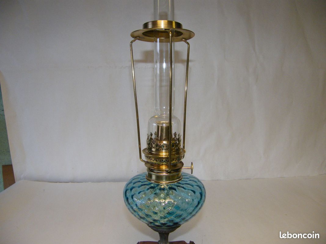 Lampe à Pétrole Moderne Argentée Avec Abat-Jour Verre - Style Nostalgique - Pour Décoration Ou Camping