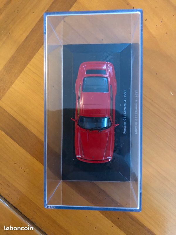 Voiture Porsche 911 Carrera 4 - 1991 (image 5)