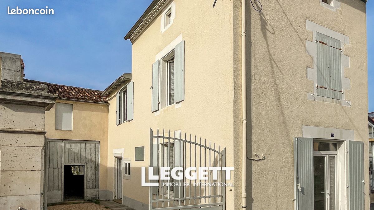 Maison 3 pièces 76 m² · à Mansle-les-Fontaines · 76 m² · 89 500 €