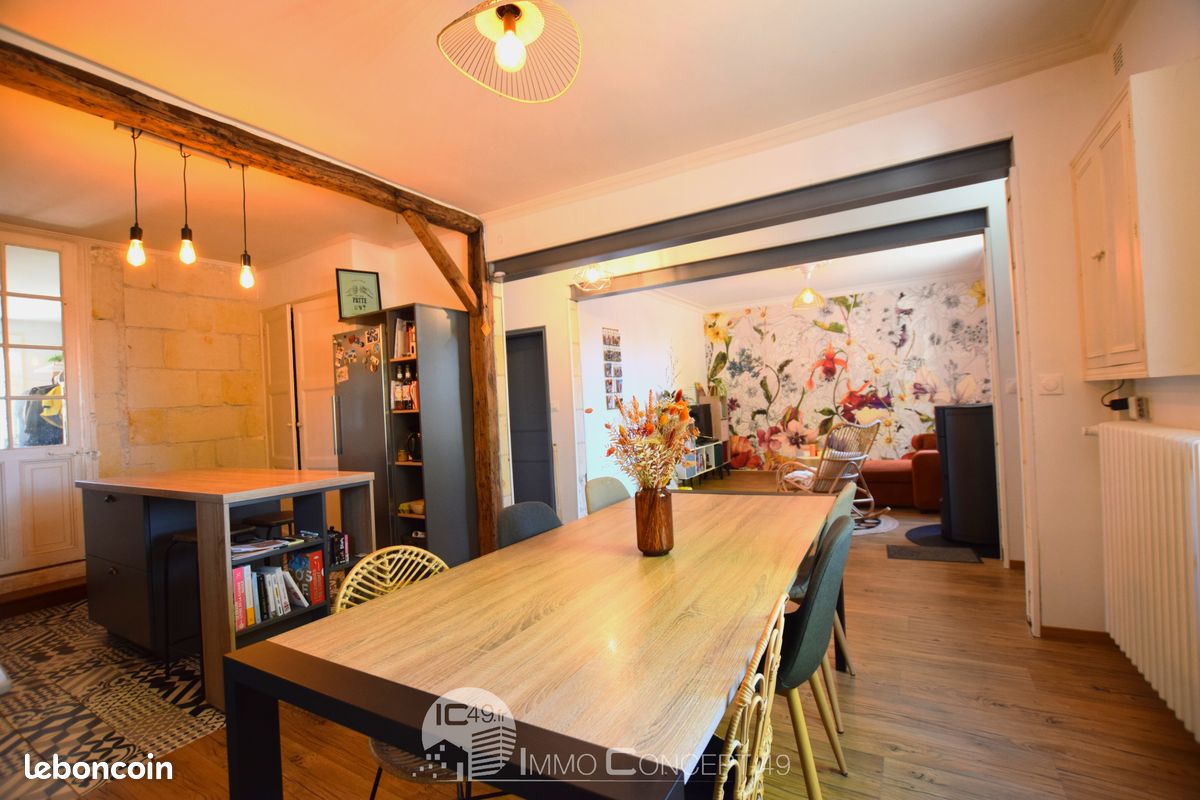 Maison 5 pièces 105 m² · à Brissac Loire Aubance · 105 m² · 329 900 €