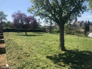 Terrain 1 565 m² Sepmes · 33 000 €