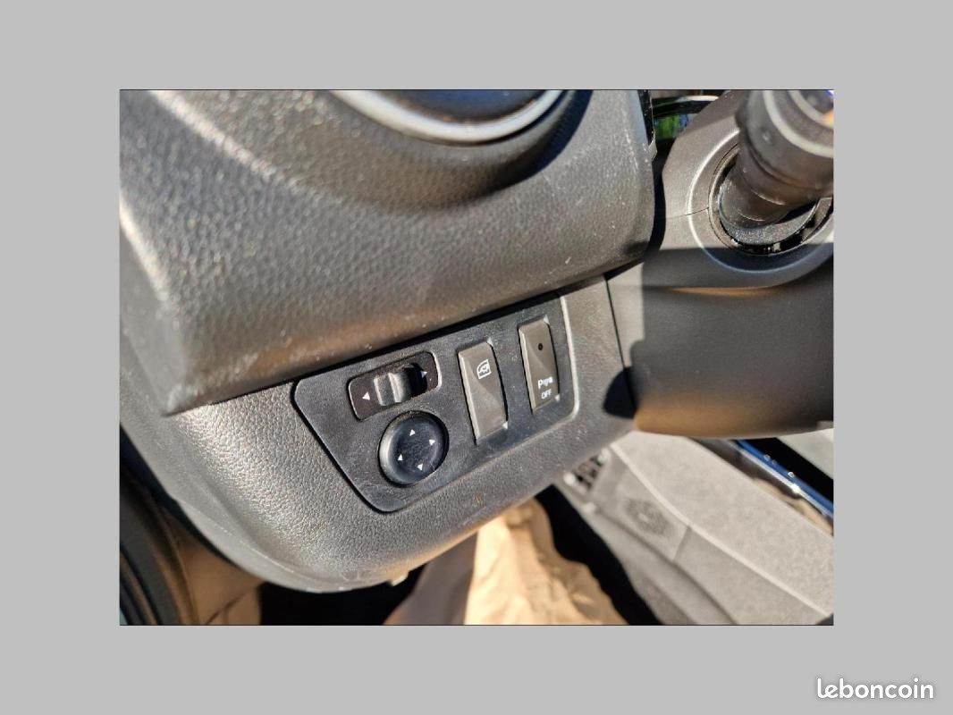 Dacia Spring Expression (image 13)