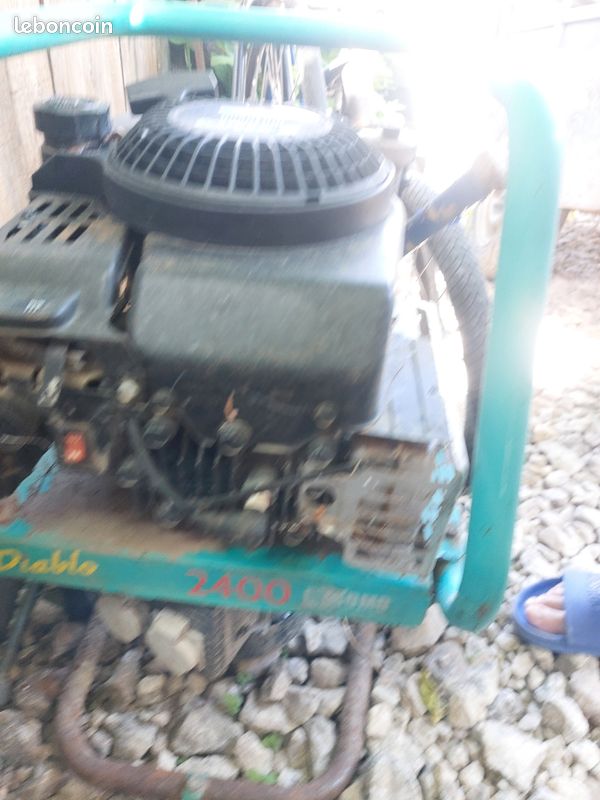 Groupe électrogène DIABLO 2400 (image 1)
