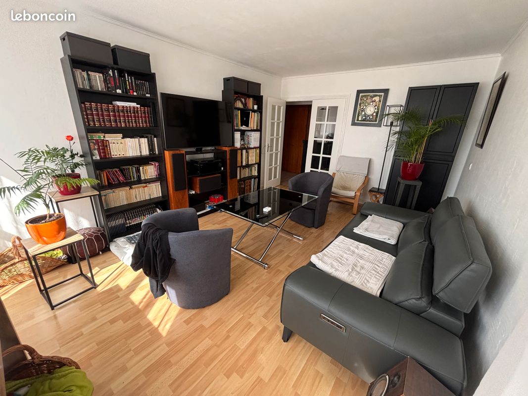 Appartement 4 pièces 88 m² · à Plaisir · 88 m² · 1 630 €
