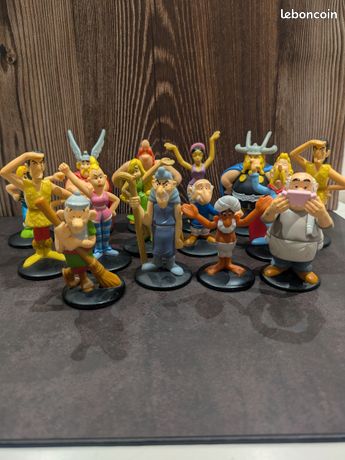 Figurine pvc McDonald's 2019 - Les 60 ans d'Astérix Sciencinfus Jouet