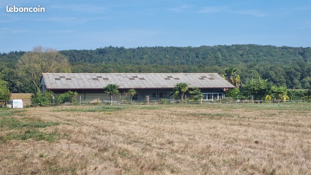 Maison 4 pièces 156 m² · à Pouyastruc · 156 m² · 289 000 €