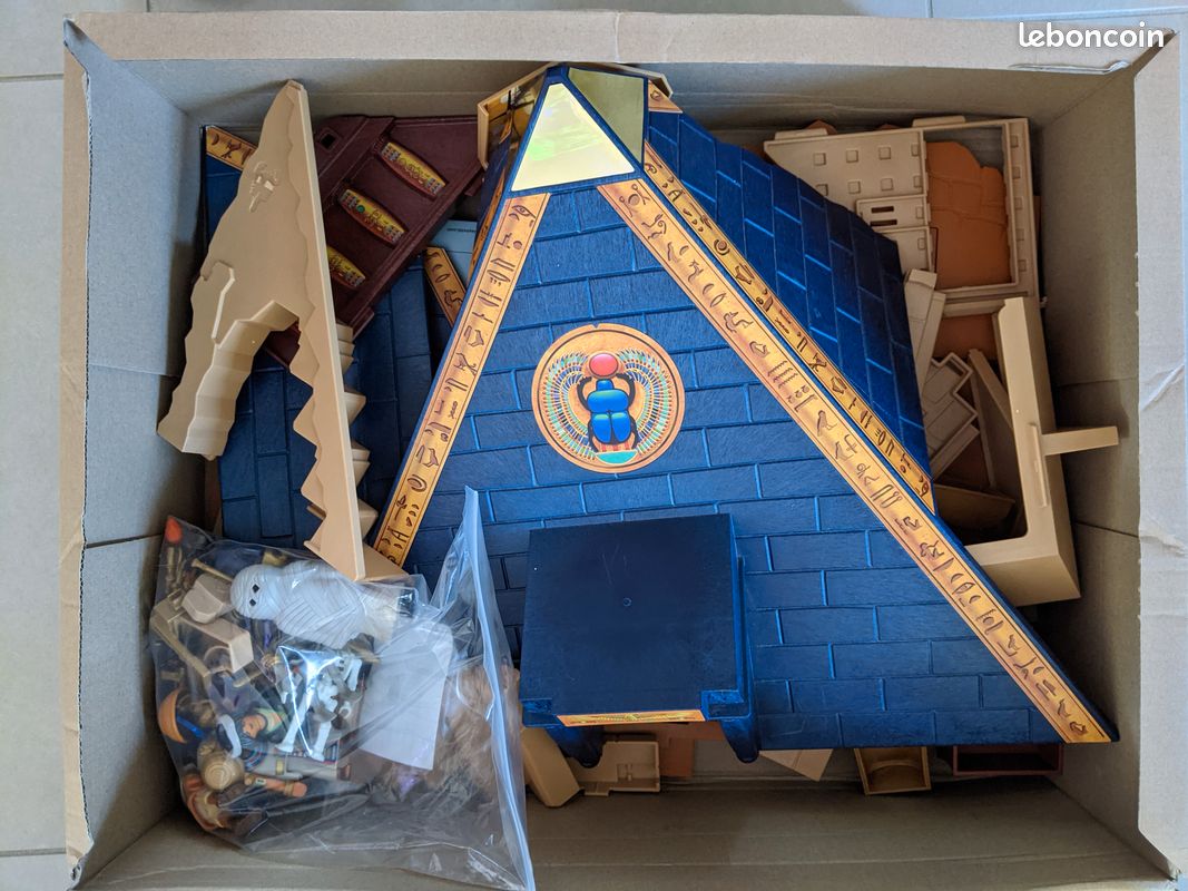 Playmobil 5386 - Pyramide du pharaon (image 2)