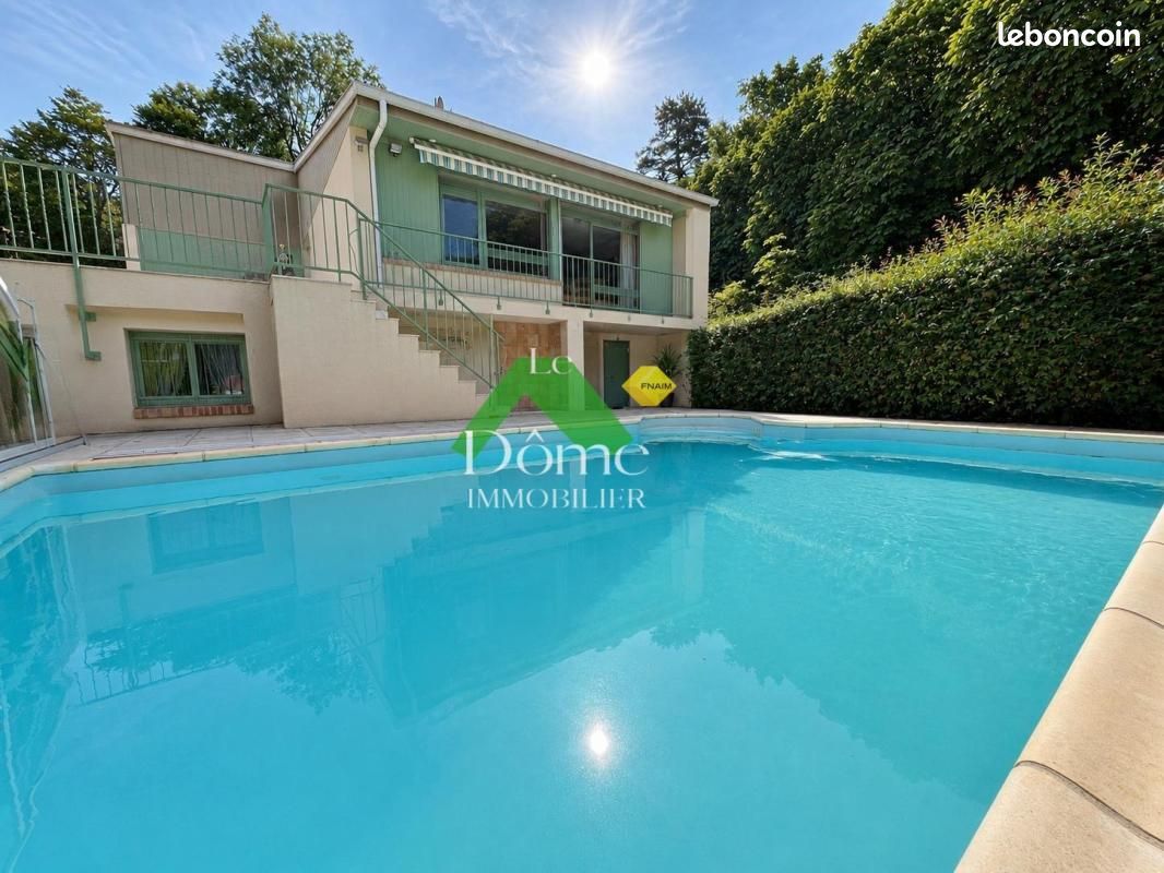 Maison 6 pièces 165 m² · à Chambly · 165 m² · 323 000 €