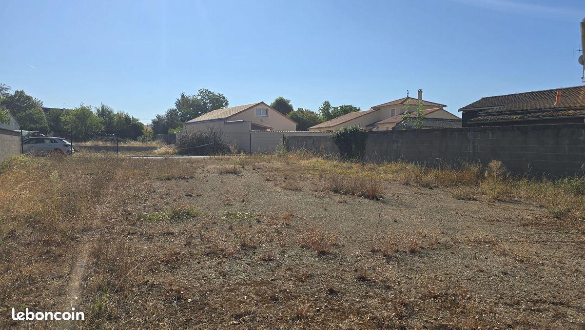 Terrain de 500m2 La Villedieu du Clain · à La Villedieu-du-Clain · 40 000 €