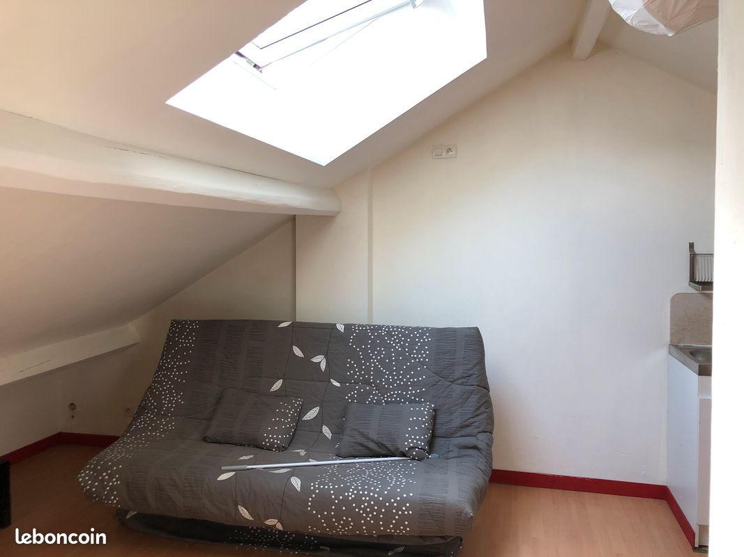 Appartement 1 pièce 20 m² · à Semur-en-Auxois · 20 m² · 430 €