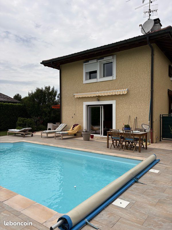 Maison 6 pièces 126 m² · à Bons-en-Chablais · 126 m² · 710 000 €