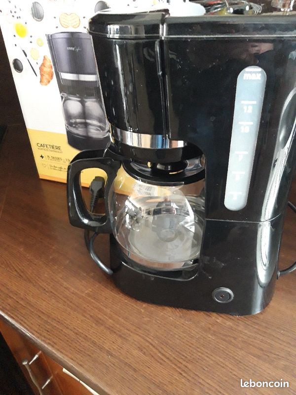 Cafetière noire 15 tasses (image 2)