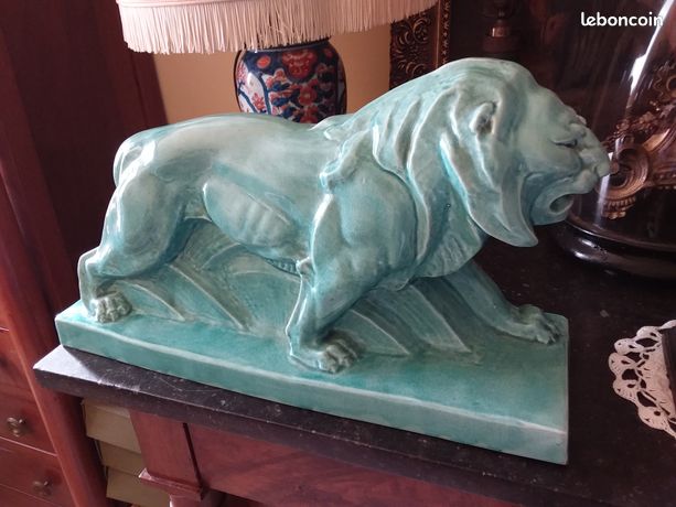 Grande Sculpture Lion Art Déco – Émail Craquelé – Peugeot, Le Jan, 1934 – Céramique