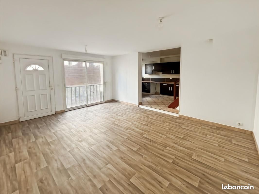 Appartement 4 pièces 97 m² · à Aubervilliers · 97 m² · 330 000 €