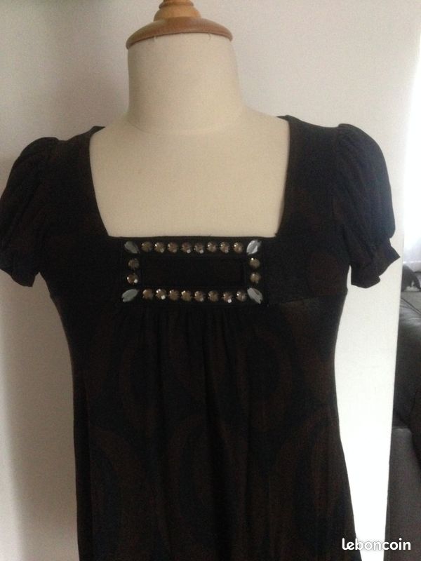Robe (image 2)