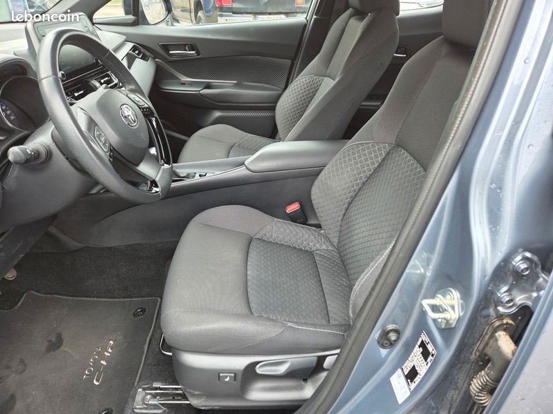 Toyota C-HR 122h Dynamic Ultimate (image 12)