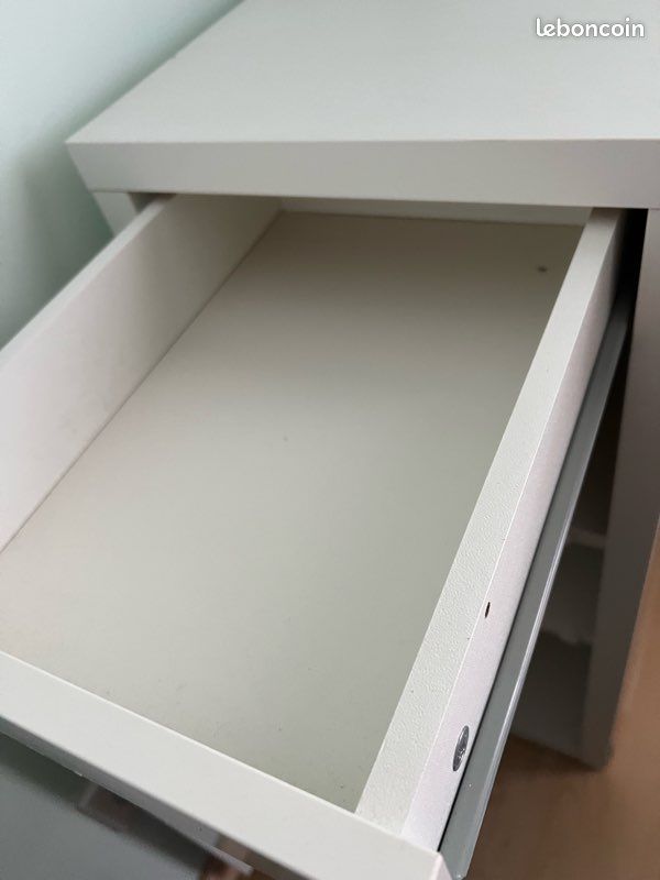 Bureau Ikea (image 3)
