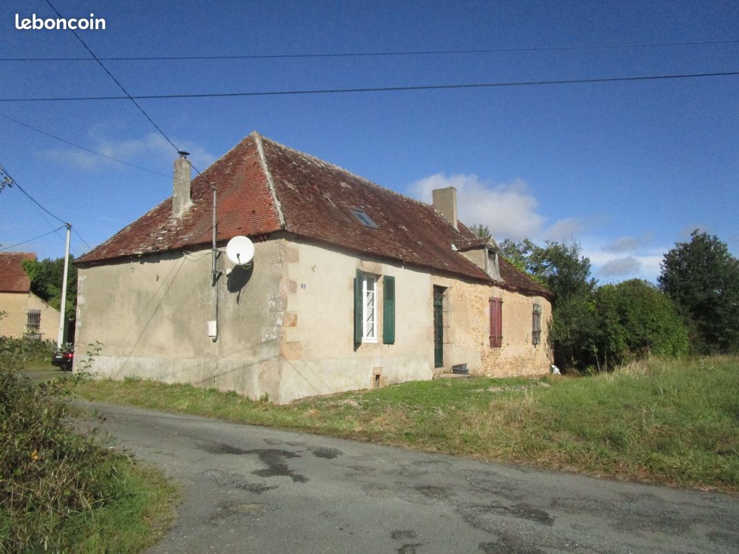 Maison 2 pièces 81 m² · à Orsennes · 81 m² · 34 000 €