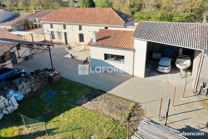 Propriété 5 pièces 173 m²