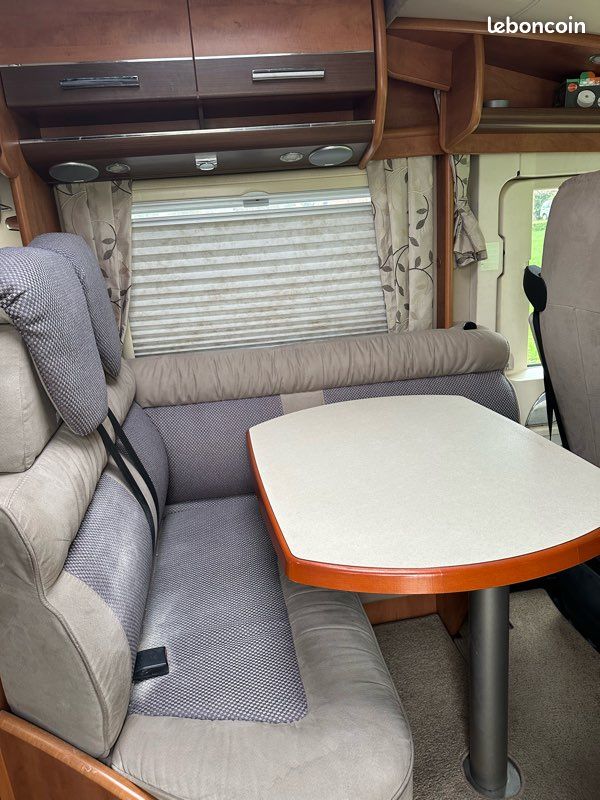 Camping car Carthago Chic C Line 47 poids lourd (image 6)