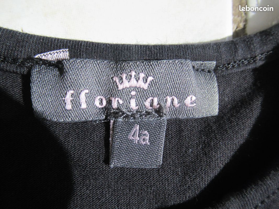 Tee shirt manche longue noir en taille 4 ans (image 2)