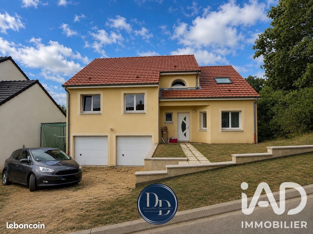 Maison 6 pièces 136 m² · à Corny-sur-Moselle · 136 m² · 360 000 €