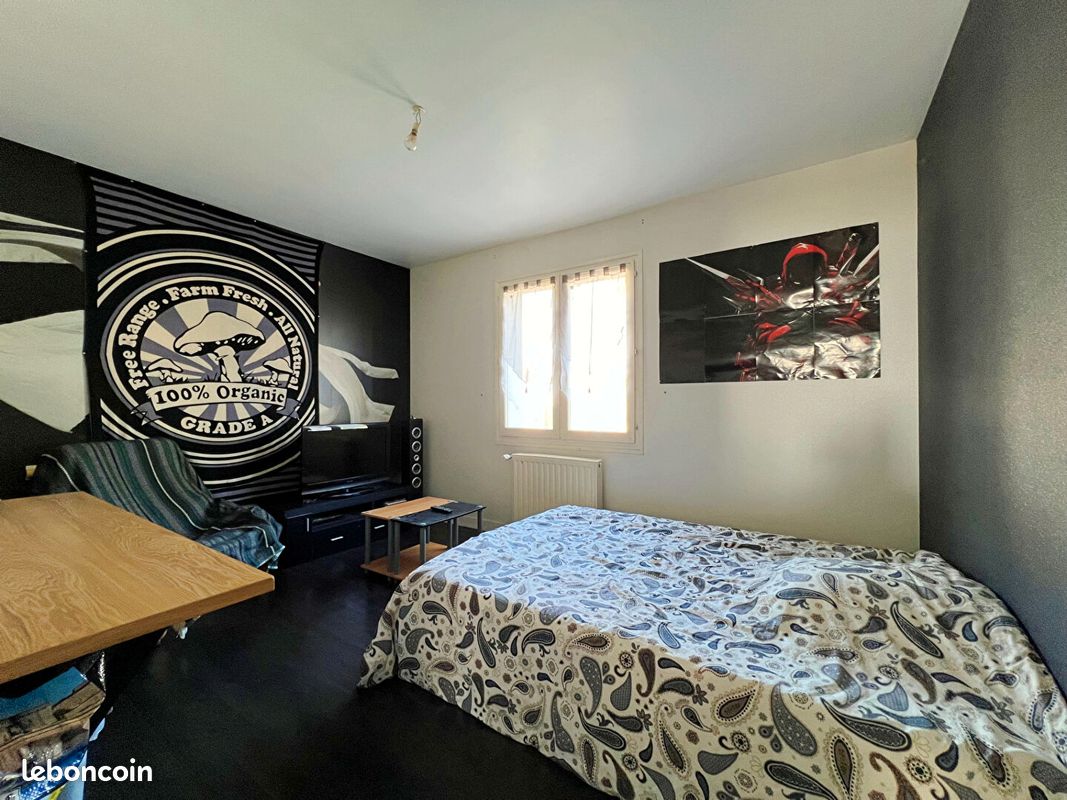 Maison 4 pièces 97 m² - La Couronne 16400 (image principale 5)