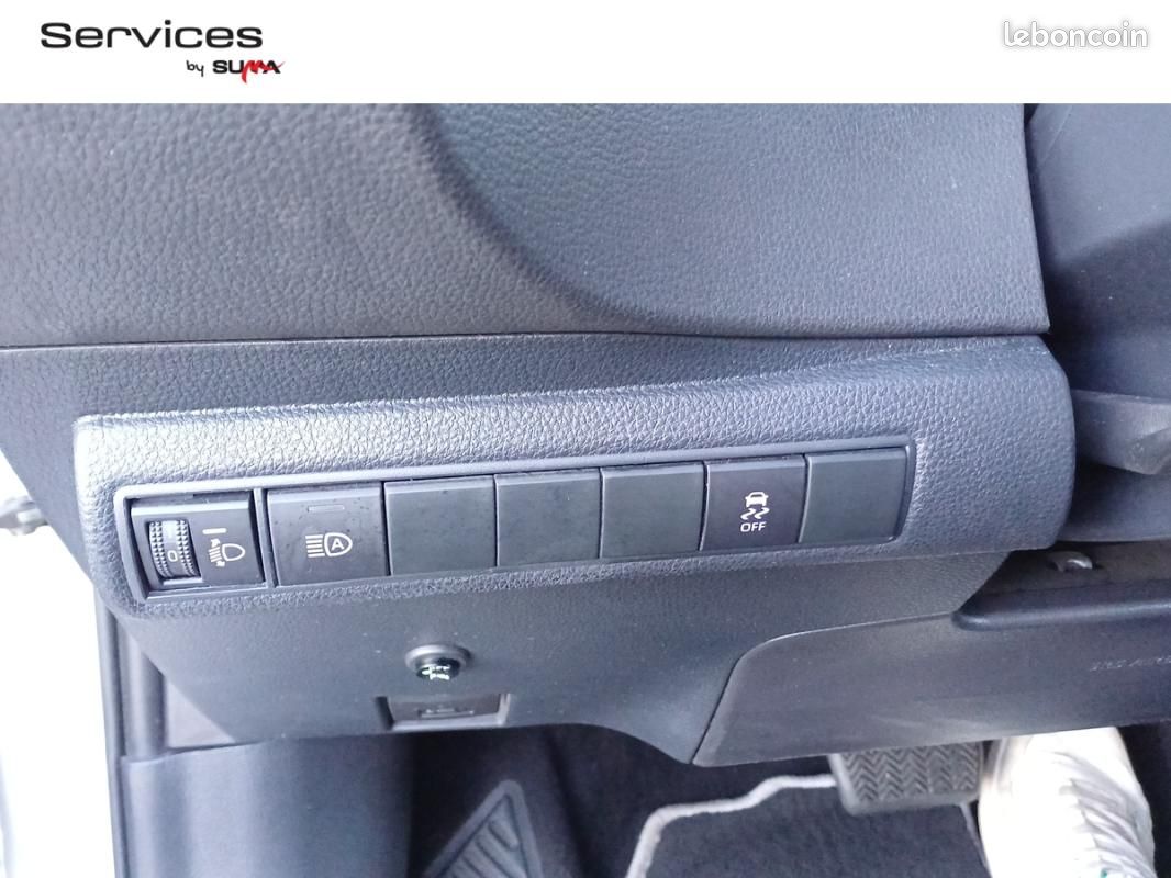 Toyota Corolla PRO HYBRIDE MY20 122h Dynamic Business (image 19)