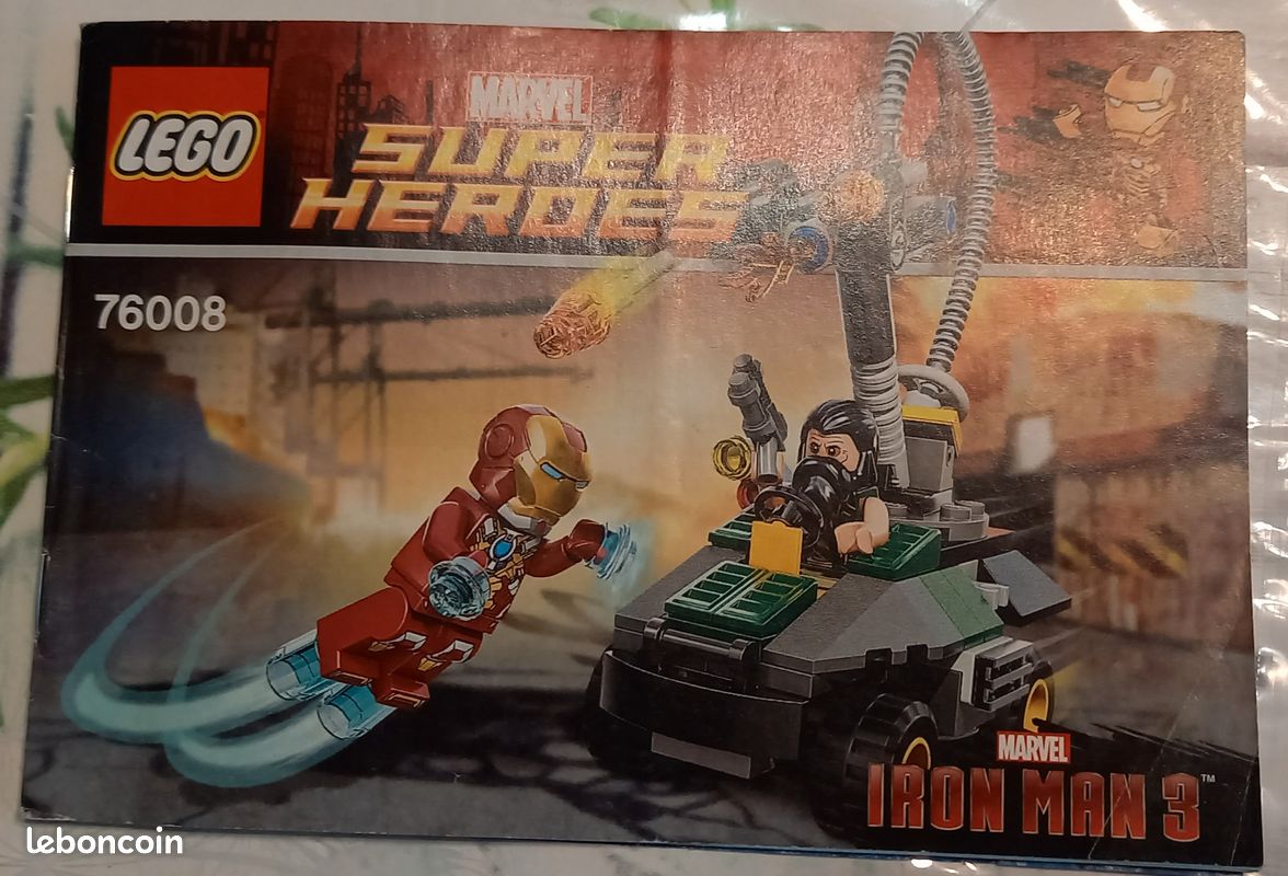 Lego 76008 - Iron Man (image 2)