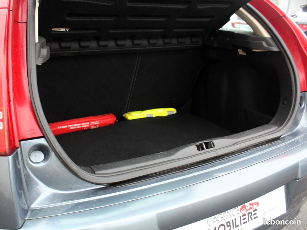 CITROEN C4 HDI 110 Pack Ambiance (image 19)