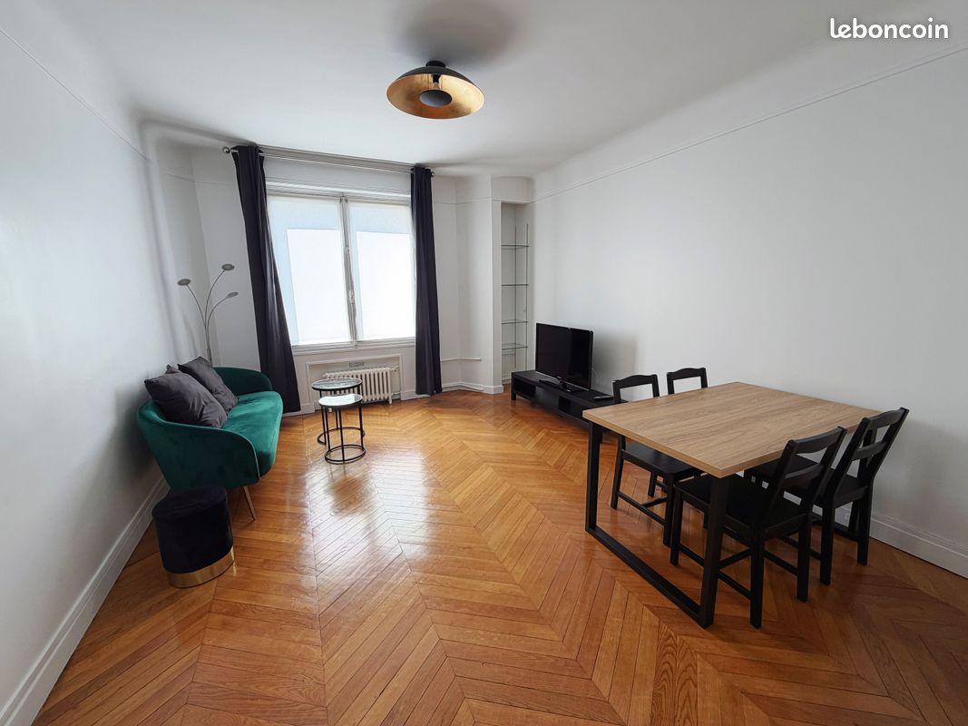 Appartement 3 pièces 81 m² · à La Garenne-Colombes · 81 m² · 1 850 €/mois