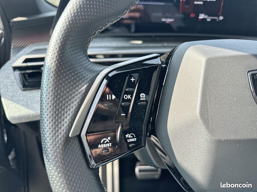 PEUGEOT 3008 1.2 hybrid 145 gt e-dcs6 (image 18)