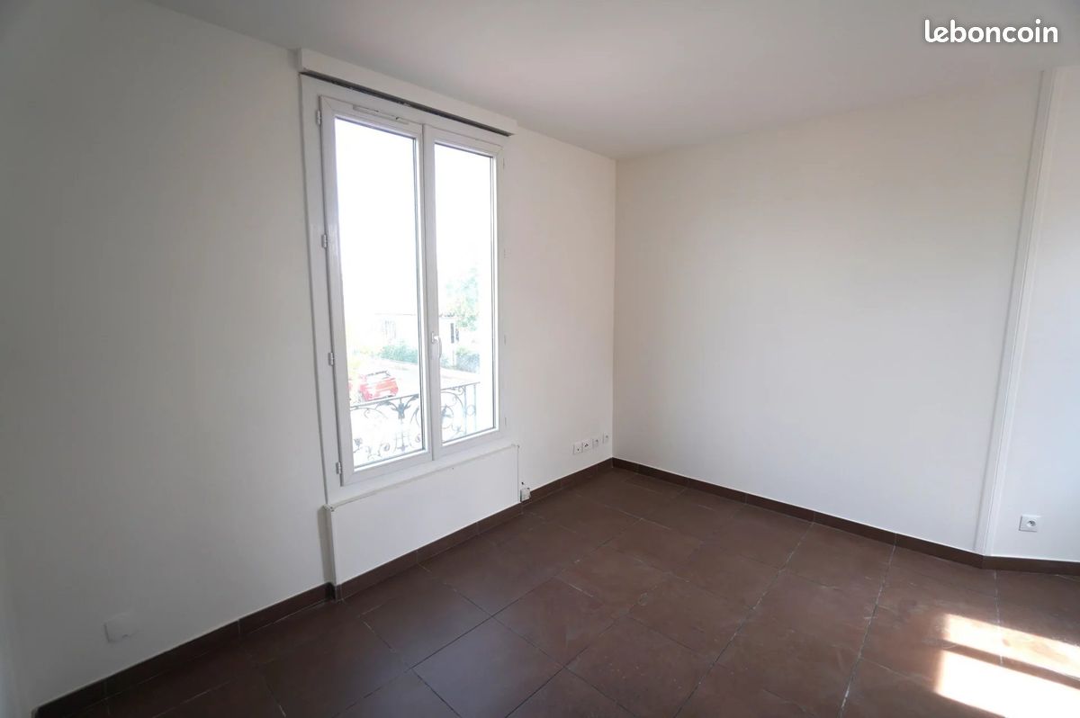 Immeuble 135 m² Aulnay-sous-Bois (image 11)