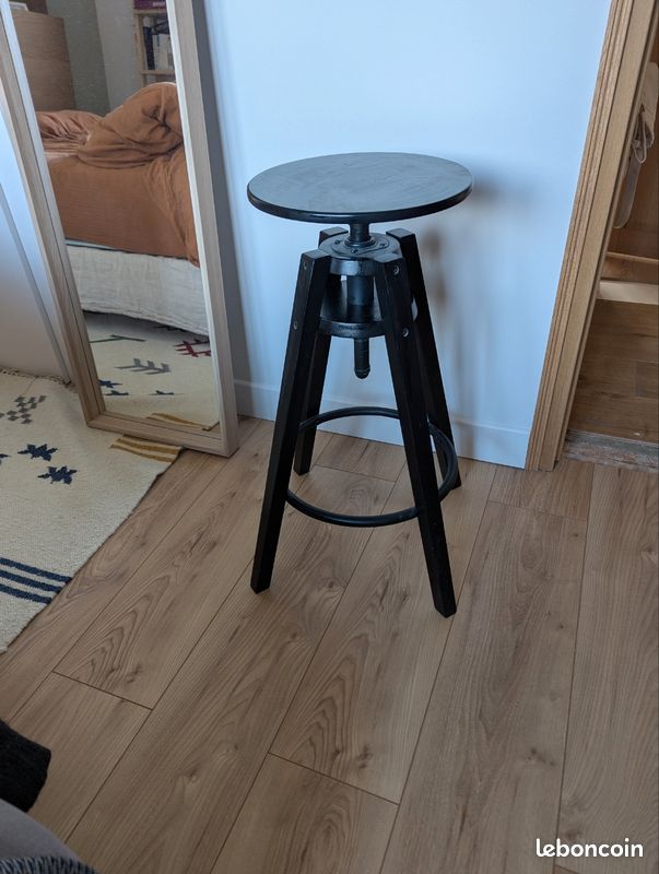 Tabouret ikea dalfred (image 1)