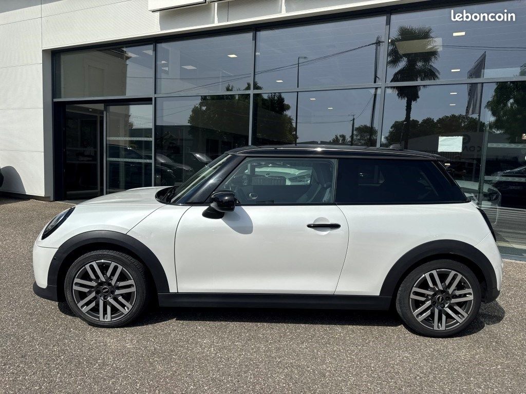 Mini Cooper F66 156 CH DKG7 C Classic (image 3)