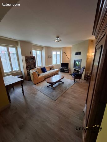 Maison 7 pièces 151 m²