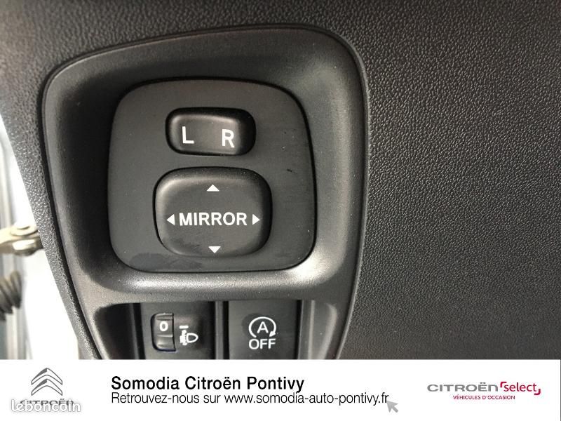 Peugeot 108 VTi 72 Style S&S 4cv 5p (image 15)