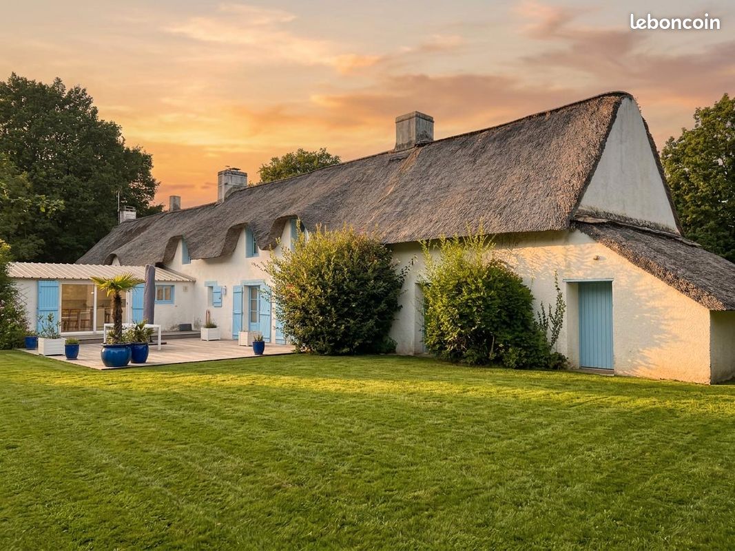 Maison 10 pièces 184 m² · à Saint-Lyphard · 184 m² · 477 750 €