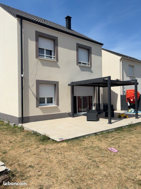 Maison 4 pièces 90 m² · à Auneau-Bleury-Saint-Symphorien · 90 m² · 270 000 €