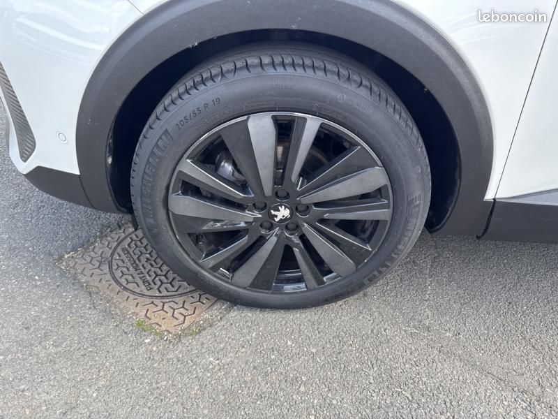 Peugeot 5008 1.6 PureTech 180ch S&S GT EAT8 (image 9)