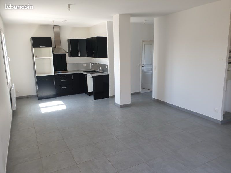 Appartement 2 pièces 50 m² · à Marignane · 50 m² · 980 €/mois