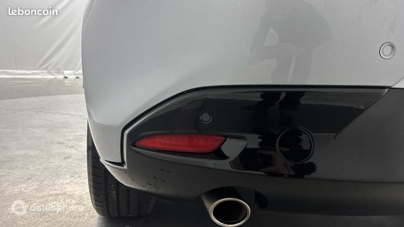 Mazda Mazda3 2.0 e-SKYACTIV-G M-Hybrid 122ch Business Executive BVA 2022 (image 21)