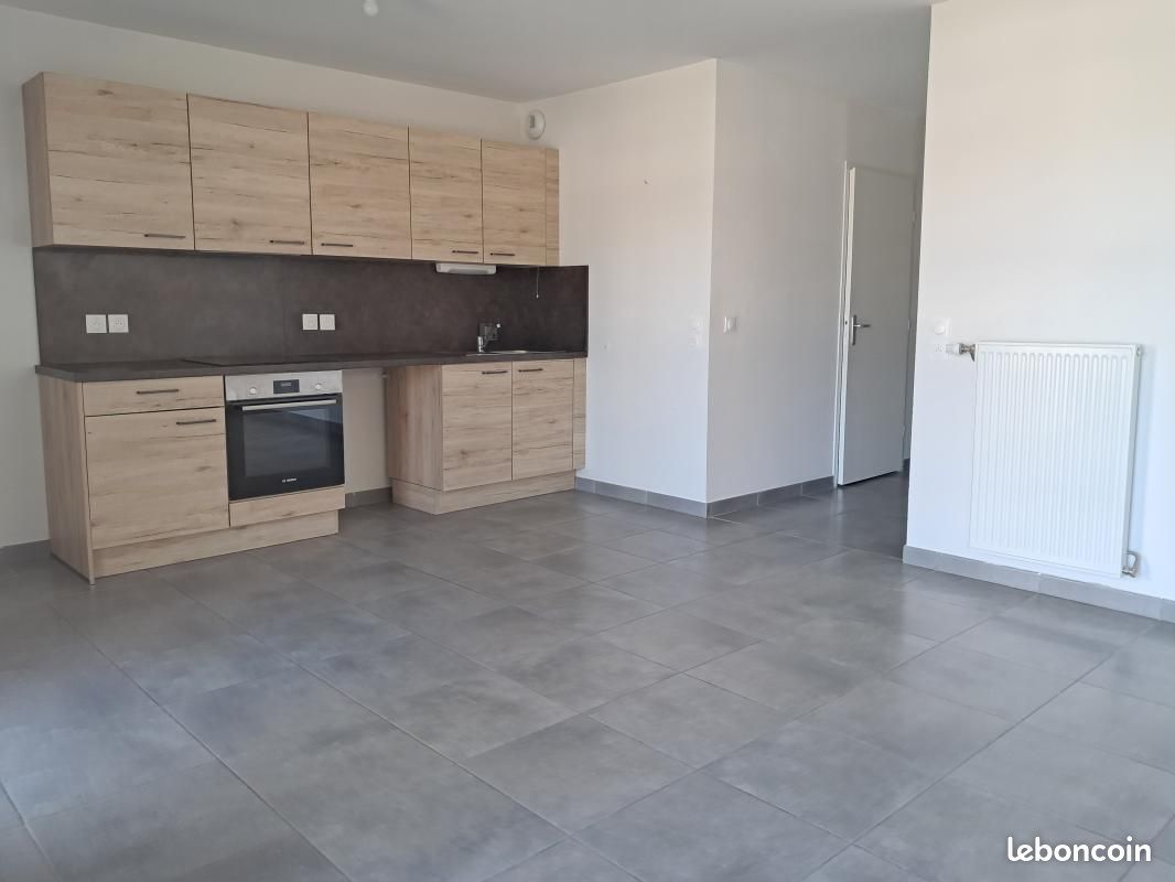 Appartement 4 pièces 84 m² · à Sassenage · 84 m² · 1 030 €/mois