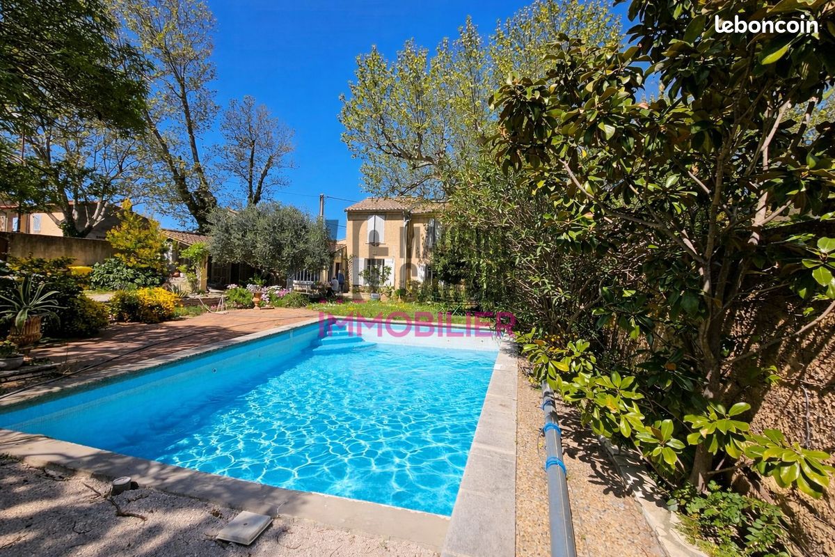 Maison 4 pièces 140 m² · à Avignon · 140 m² · 389 900 €