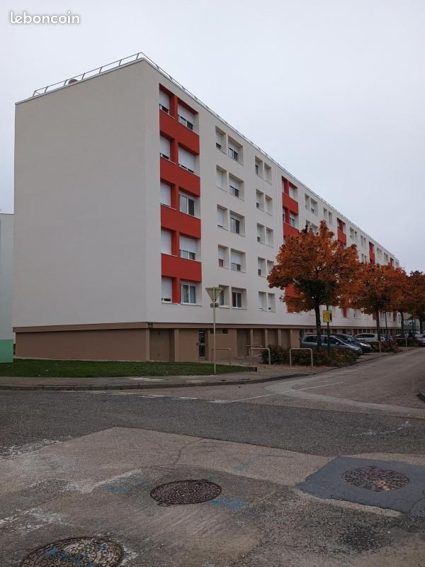 Appartement 3 pièces 63 m² · à Oyonnax · 63 m² · 553 €/mois